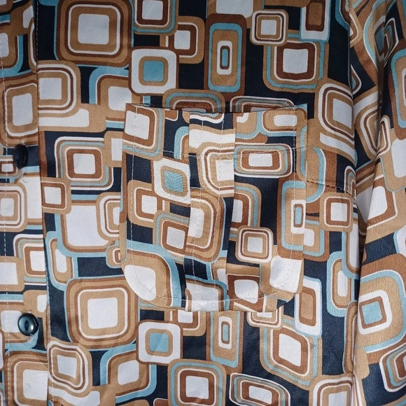 Unique Spectrum long-sleeved top - Picture 6 of 9